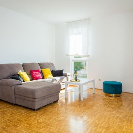 Apartment Starfish Pula Exterior photo