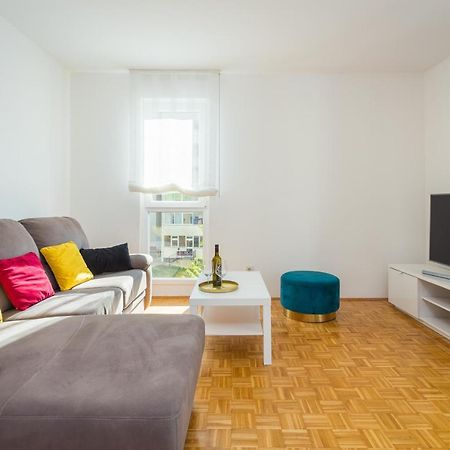 Apartment Starfish Pula Exterior photo