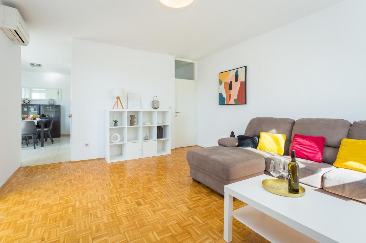 Apartment Starfish Pula Exterior photo